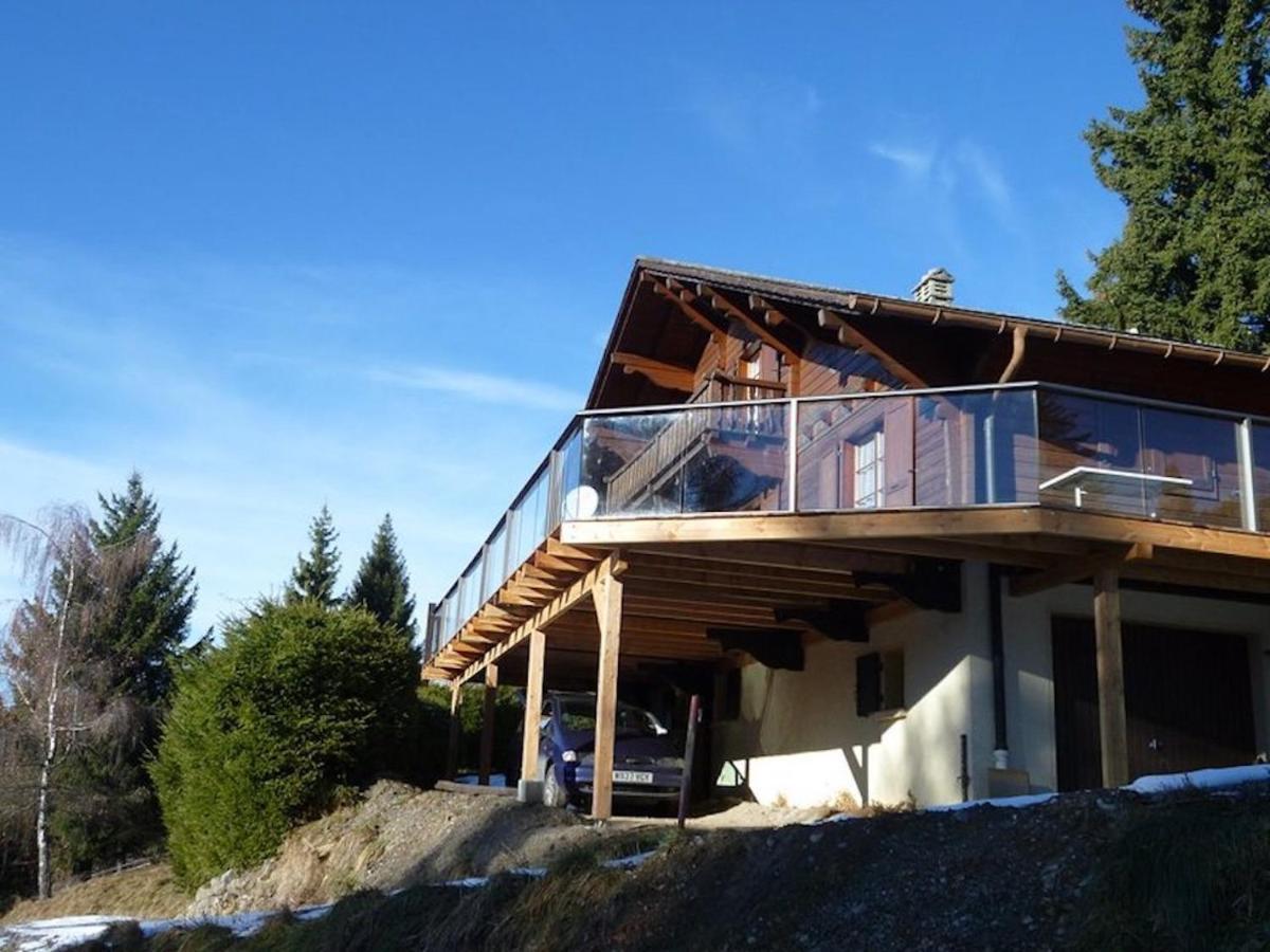 Chalet Traditionnel Avec Jacuzzi Exterieur Bex Esterno foto