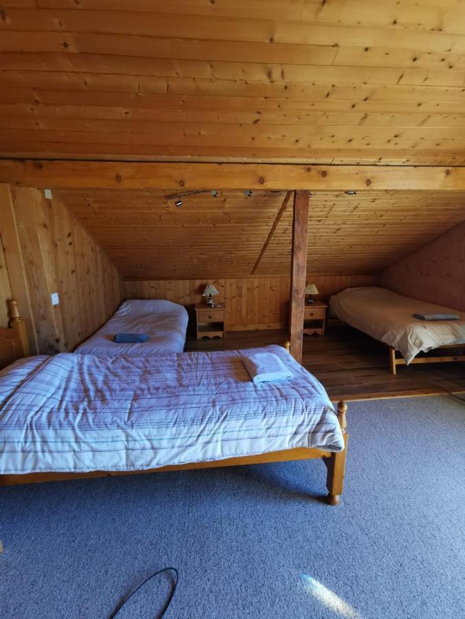 Chalet Traditionnel Avec Jacuzzi Exterieur Bex Esterno foto