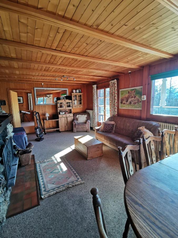 Chalet Traditionnel Avec Jacuzzi Exterieur Bex Esterno foto